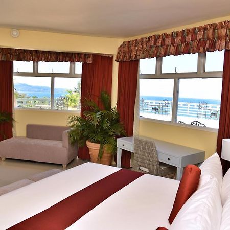 Hotel Grand A View Montego Bay Exterior foto